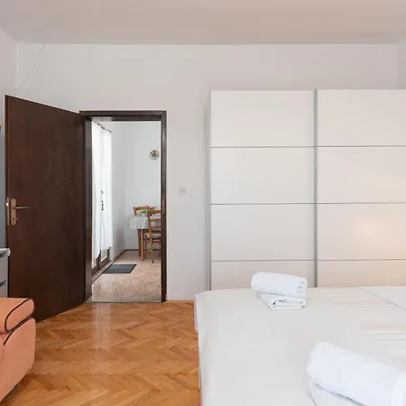 Sanja Apartamento Povljana