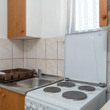 Apartamento Sanja Povljana